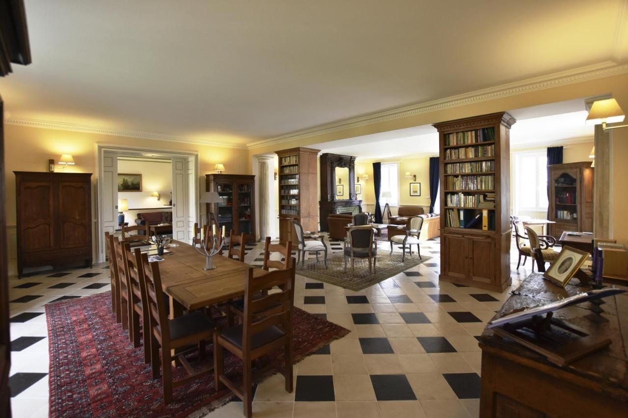 Château De Laroche Bed & Breakfast Vianne Ngoại thất bức ảnh