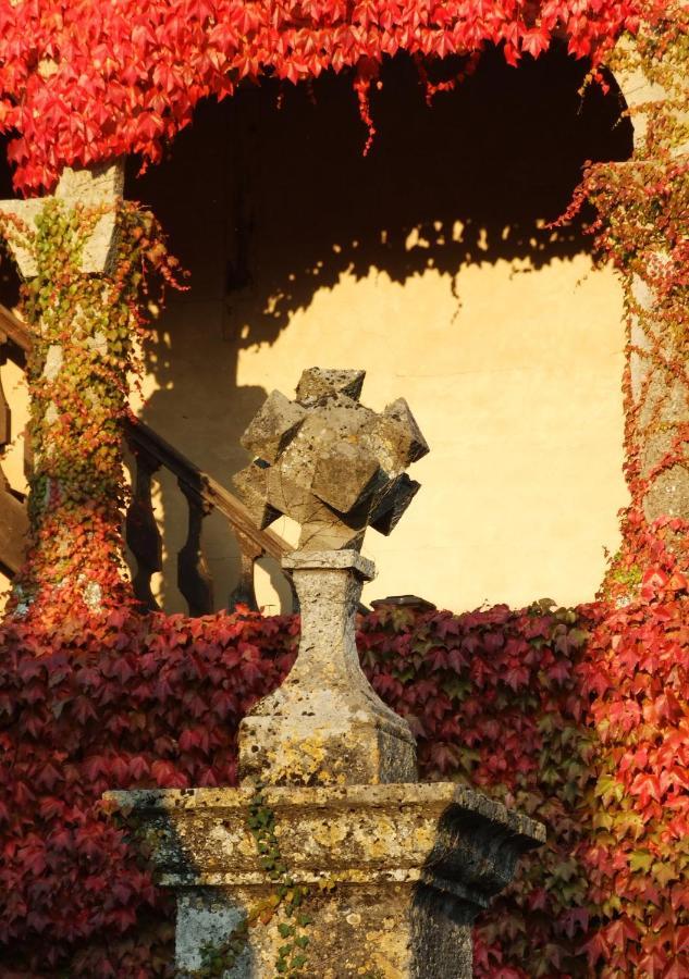Château De Laroche Bed & Breakfast Vianne Ngoại thất bức ảnh
